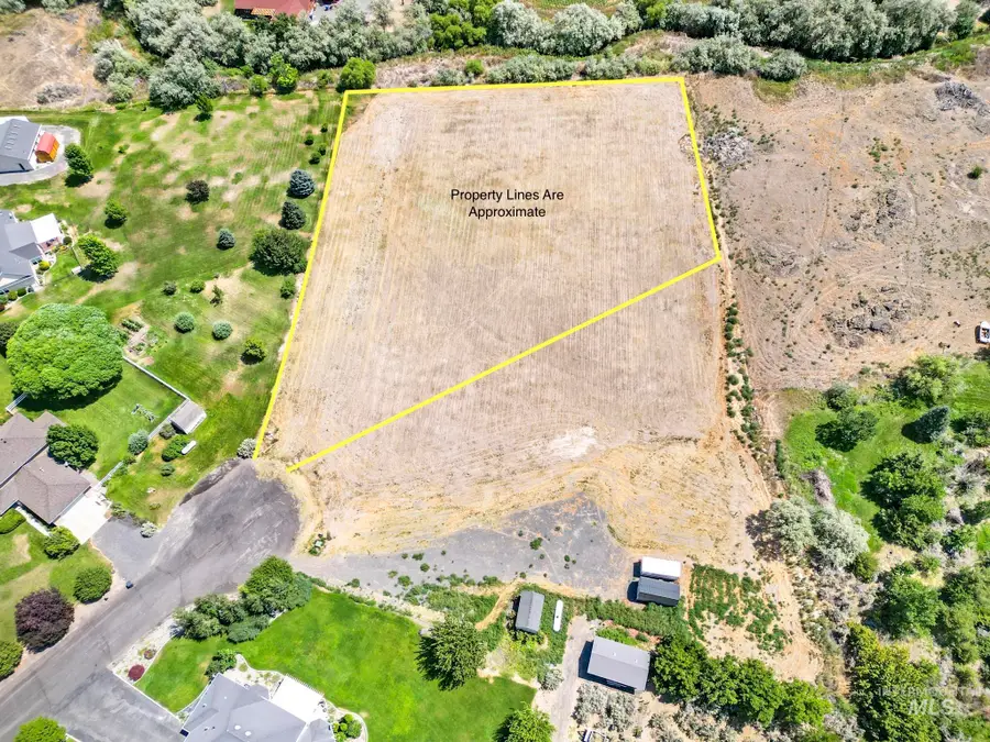 002 Fernandes Acres, Hagerman, ID 83332 - #2