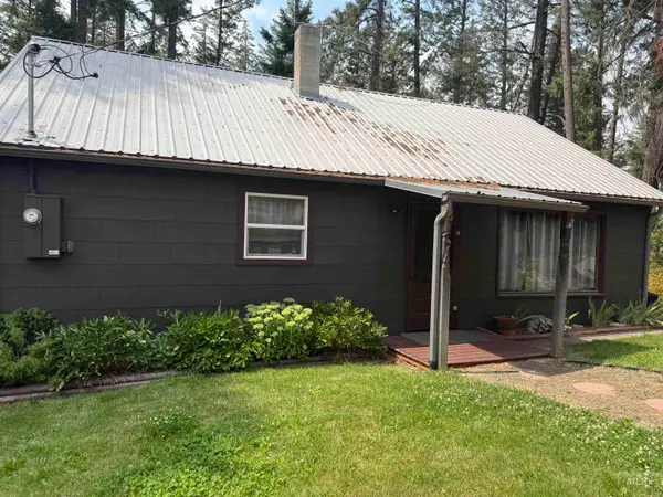 96 Rocky Point Upper Rd., Plummer, ID 83851