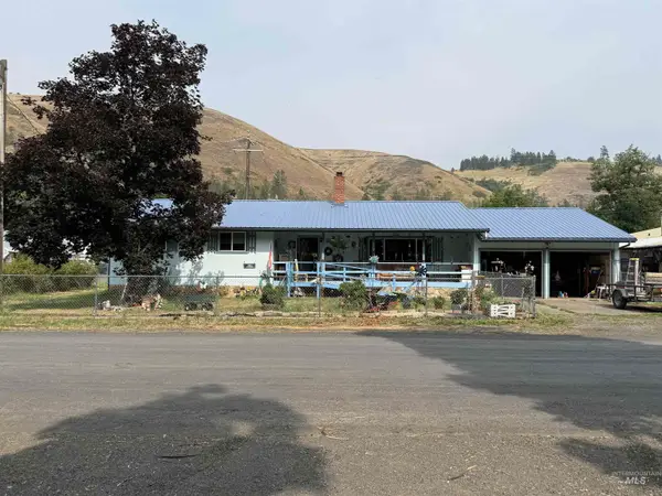 305 Front Street, Kooskia, ID 83539