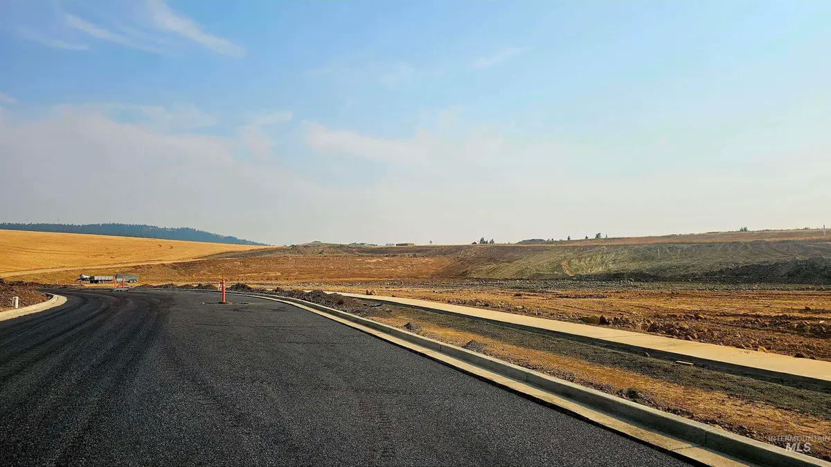 TBD Block 2, Lot 5, Somo Dr, Moscow, ID 83843 - #1