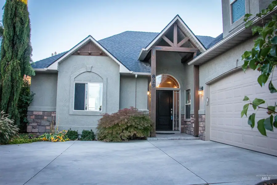 829 W Mountain Ash Loop, Nampa, ID 83686 - #2