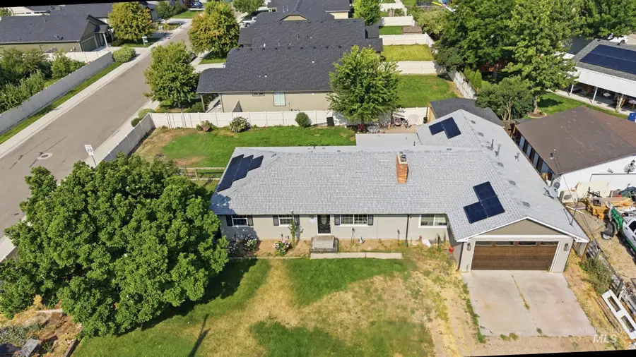 1205 Chicago St, Nampa, ID 83686 - #3