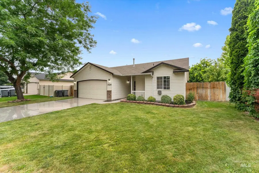 3324 E Princess Amy Ct, Nampa, ID 83687 - #2