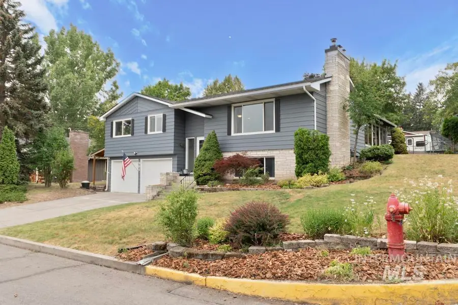 961 N Cleveland Street, Moscow, ID 83843 - #3