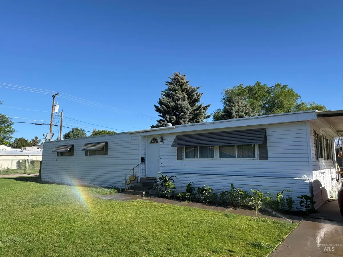 117 E 5th Street, Shoshone, ID 83352 - #1
