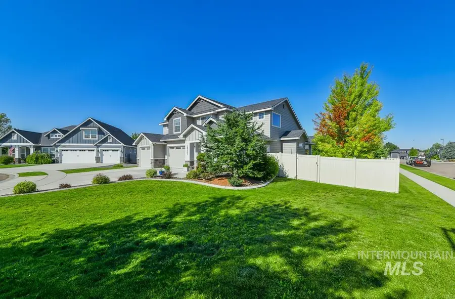 18103 N Timberlake Pl, Nampa, ID 83687 - #3