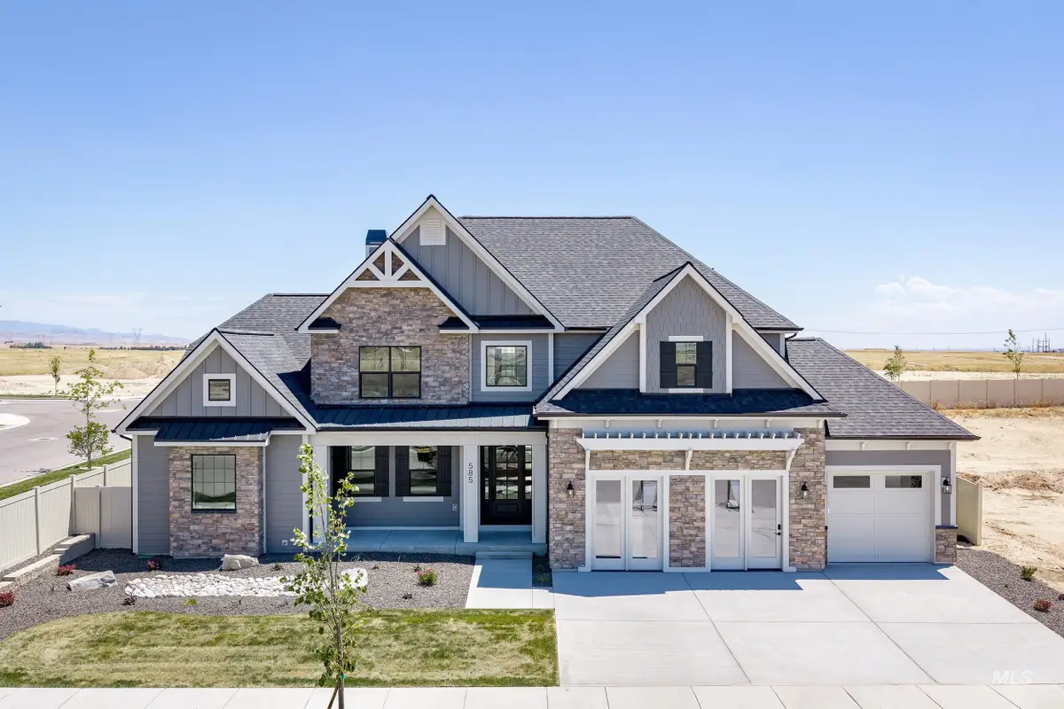 585 E Distributor, Boise, ID 83716 - #1