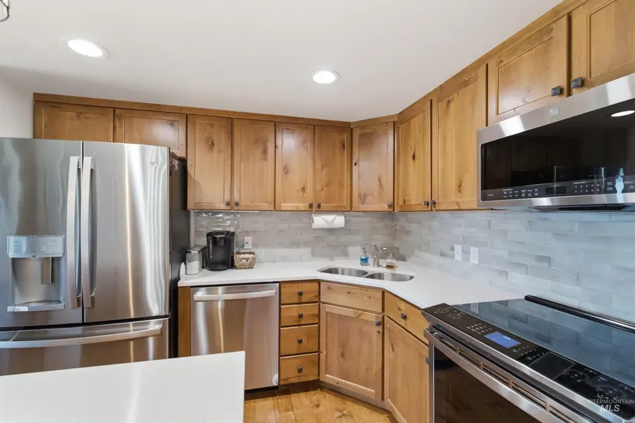 75 Arling Center Court #211, Donnelly, ID 83615 - #3