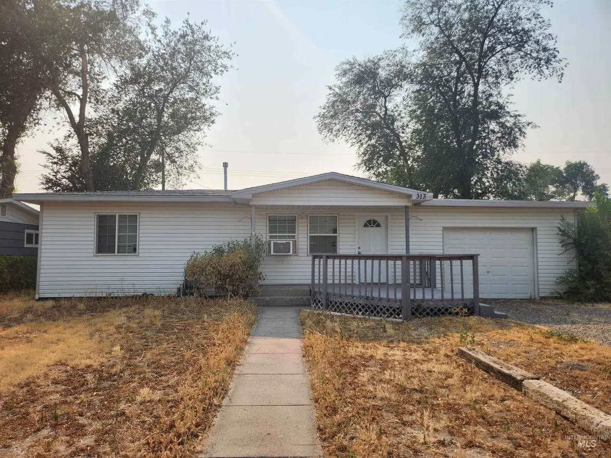 313 Baker Drive, Mountain Home, ID 83647 - #1