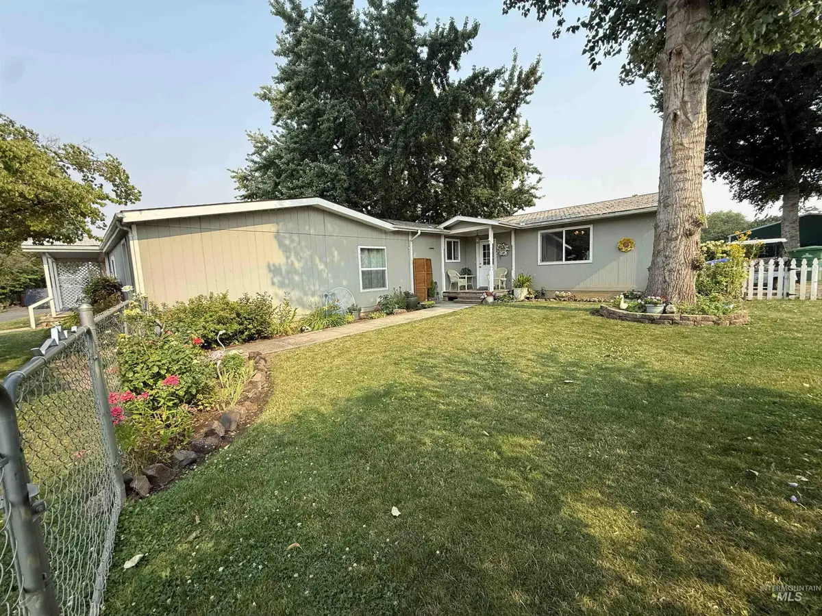 1624 Birch Ave, Lewiston, ID 83501 - #1