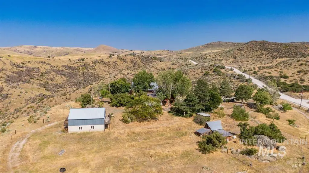 11500 Brownlee Rd, Sweet, ID 83760 - #1