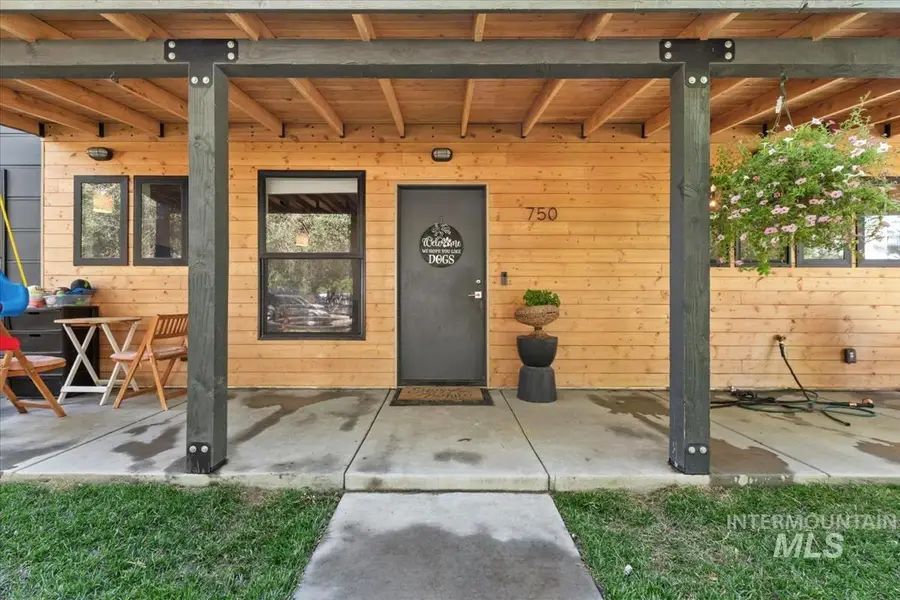 750 S 3rd W. B, Mountain Home, ID 83647 - #3