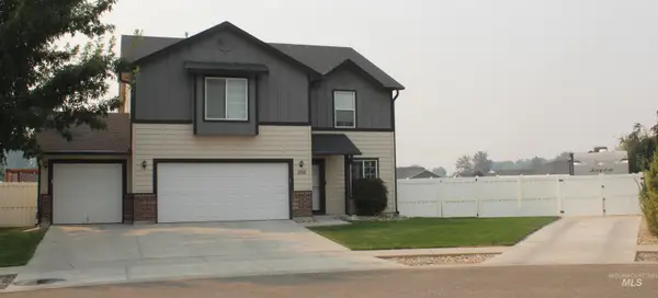 1152 NW 22nd St, Fruitland, ID 83619