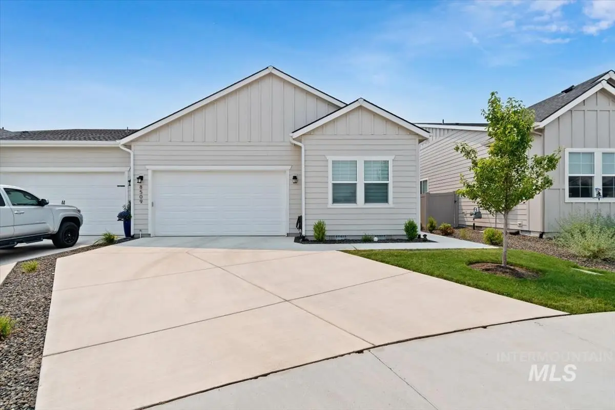 8509 W War Eagle, Star, ID 83669 - #1