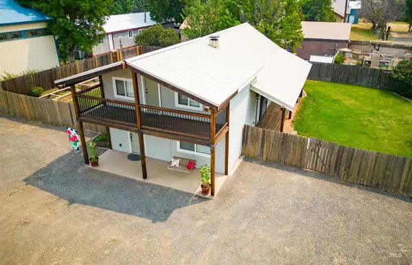 330 S Superior St, Cambridge, ID 83610