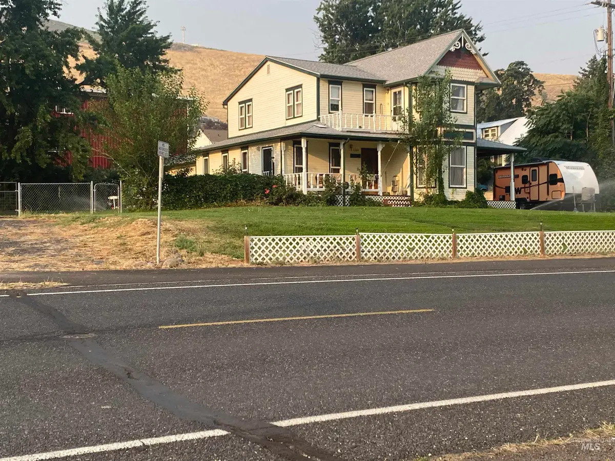 1204 1st Street, Asotin, WA 99402 - #1
