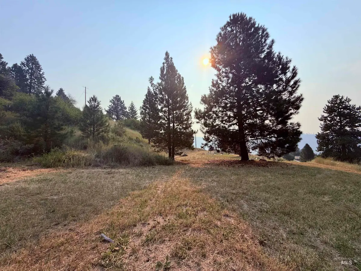 41 War Eagle Rd., Boise, ID 83716 - #1