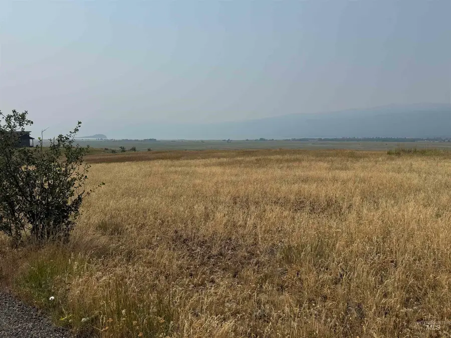 12584 Takeuchi Dr, Donnelly, ID 83615 - #2