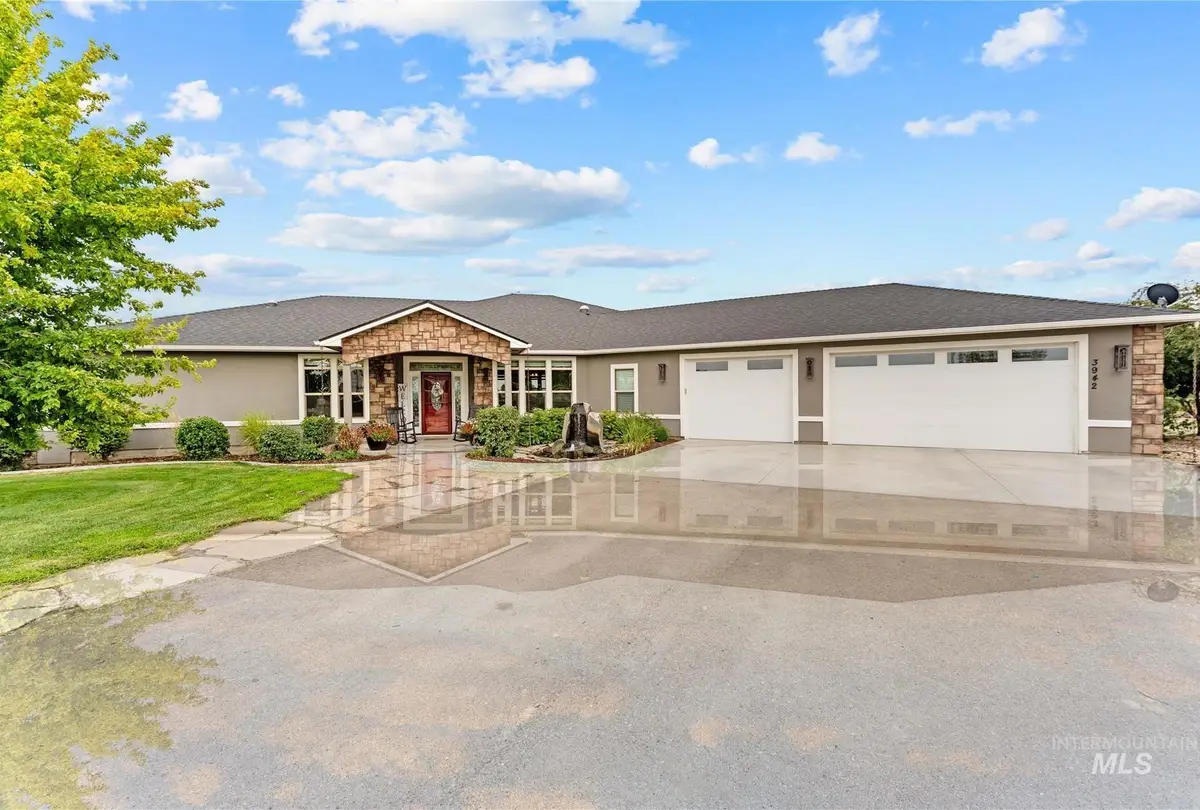 3942 Vista Ridge Ln, New Plymouth, ID 83655 - #1