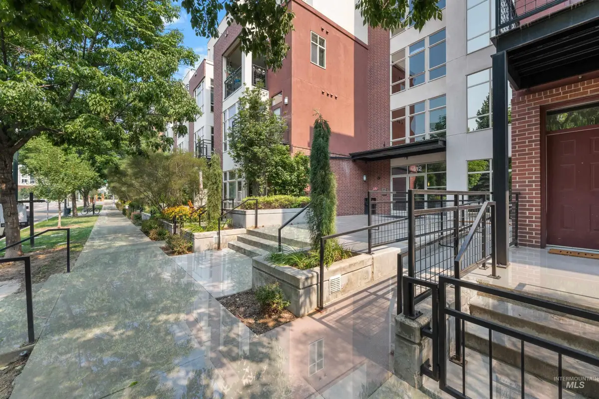 412 S 13th St #312, Boise, ID 83702 - #1