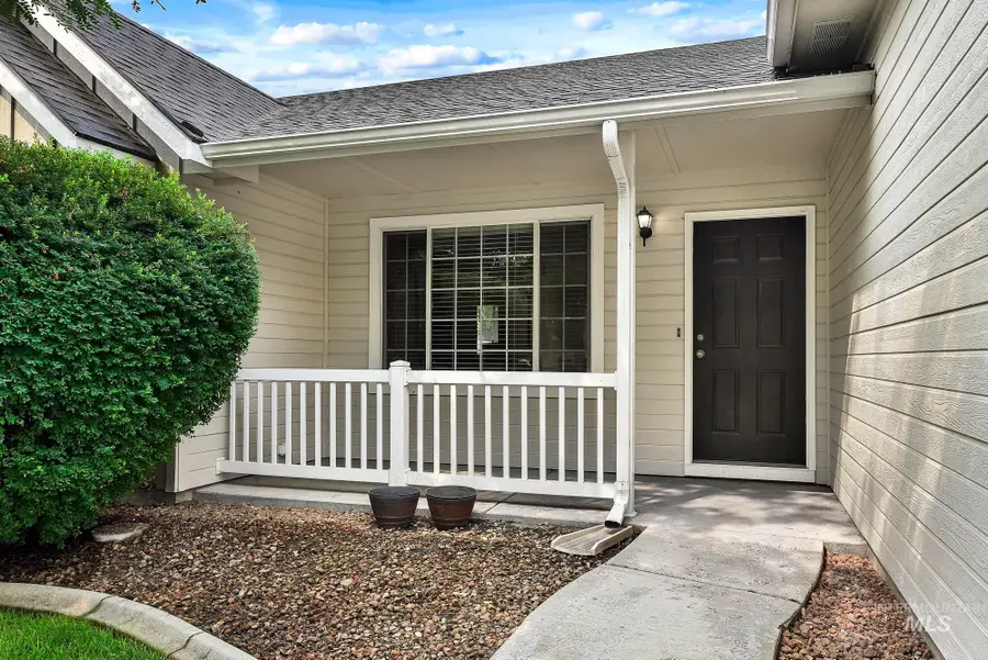 3709 N Lezana, Meridian, ID 83646 - #2
