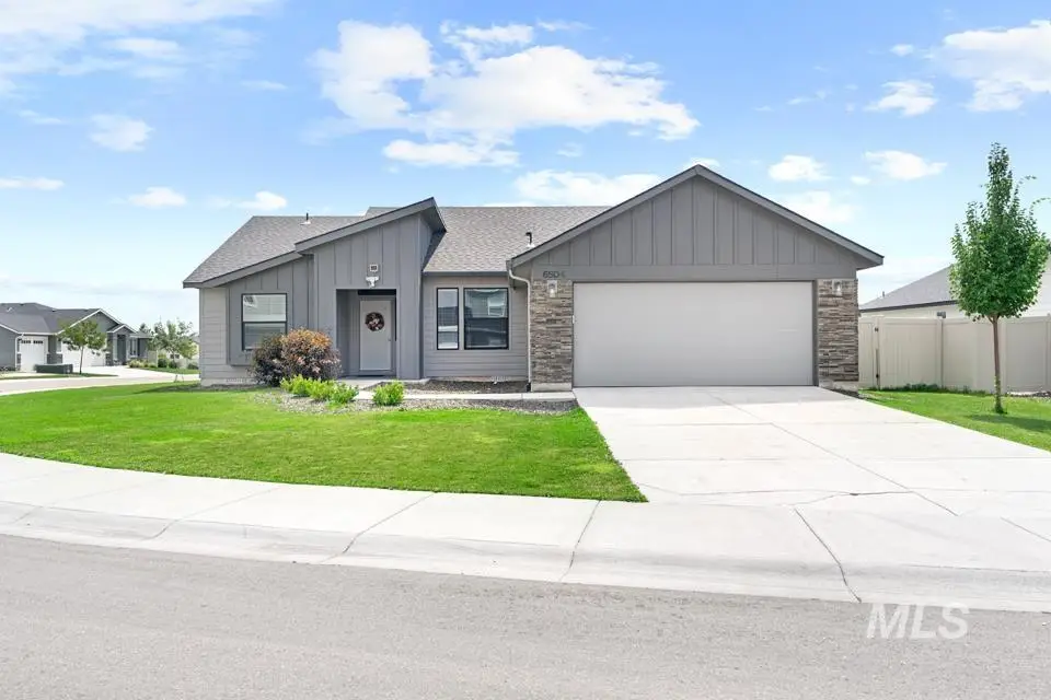 6504 S Dedication Way, Meridian, ID 83642 - #1