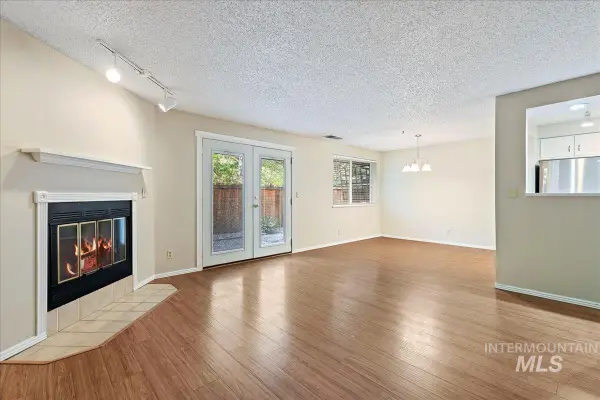 3611 S Gekeler Lane #124, Boise, ID 83706
