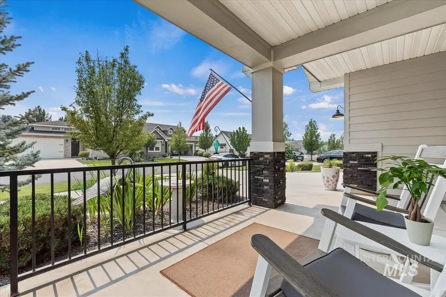 1278 W Bolton Ln, Eagle, ID 83646 - #3