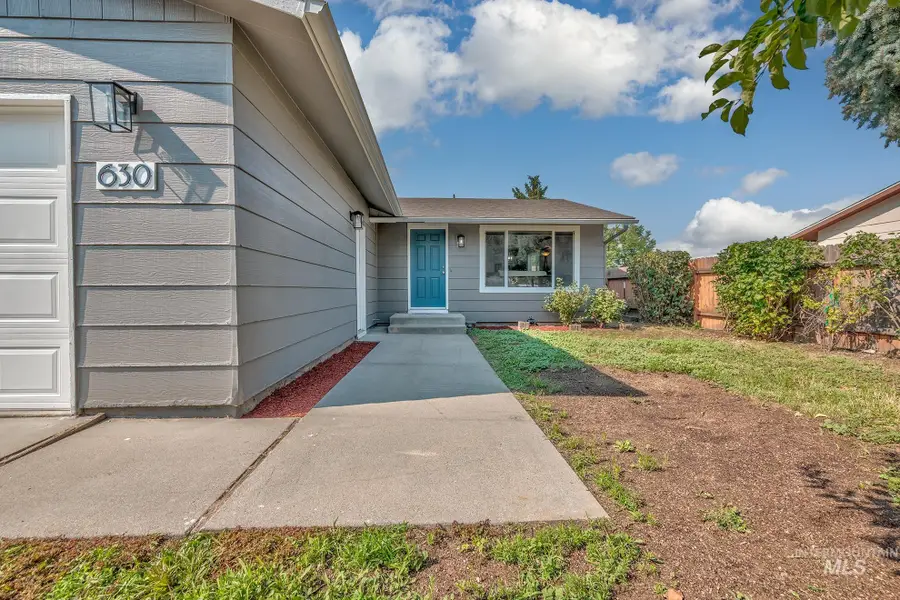 630 E 5th St, Emmett, ID 83617 - #3