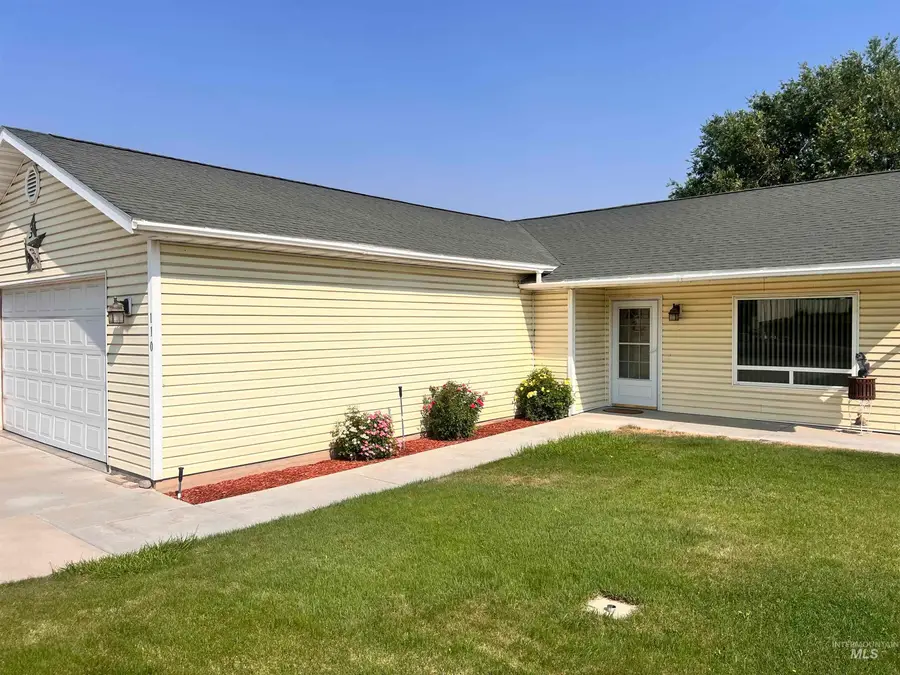 110 Knob St, Wendell, ID 83355 - #3