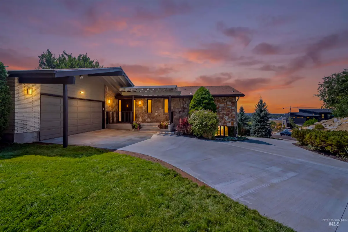 1113 E Santa Maria Dr, Boise, ID 83712 - #1