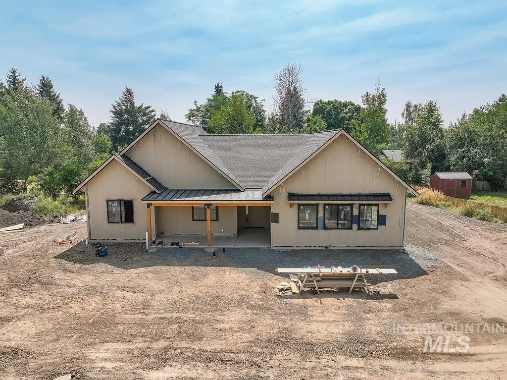 1062 N Mountain View, Moscow, ID 83843 - #1