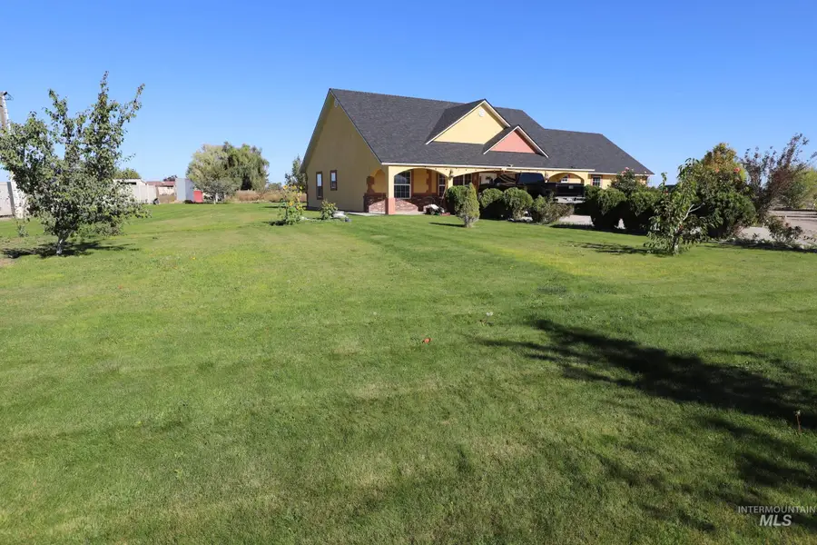 842 West 400 South, Heyburn, ID 83336 - #2