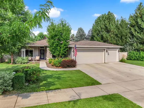 359 N Vandries Way, Eagle, ID 83616