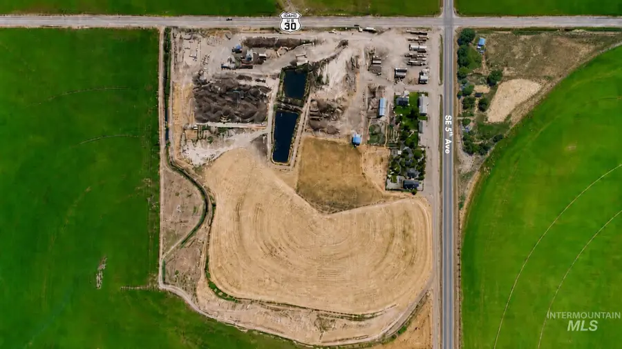 4523 SE 3rd Ave, New Plymouth, ID 83655 - #3