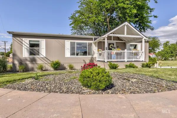1500 W 7th #1, Weiser, ID 83672