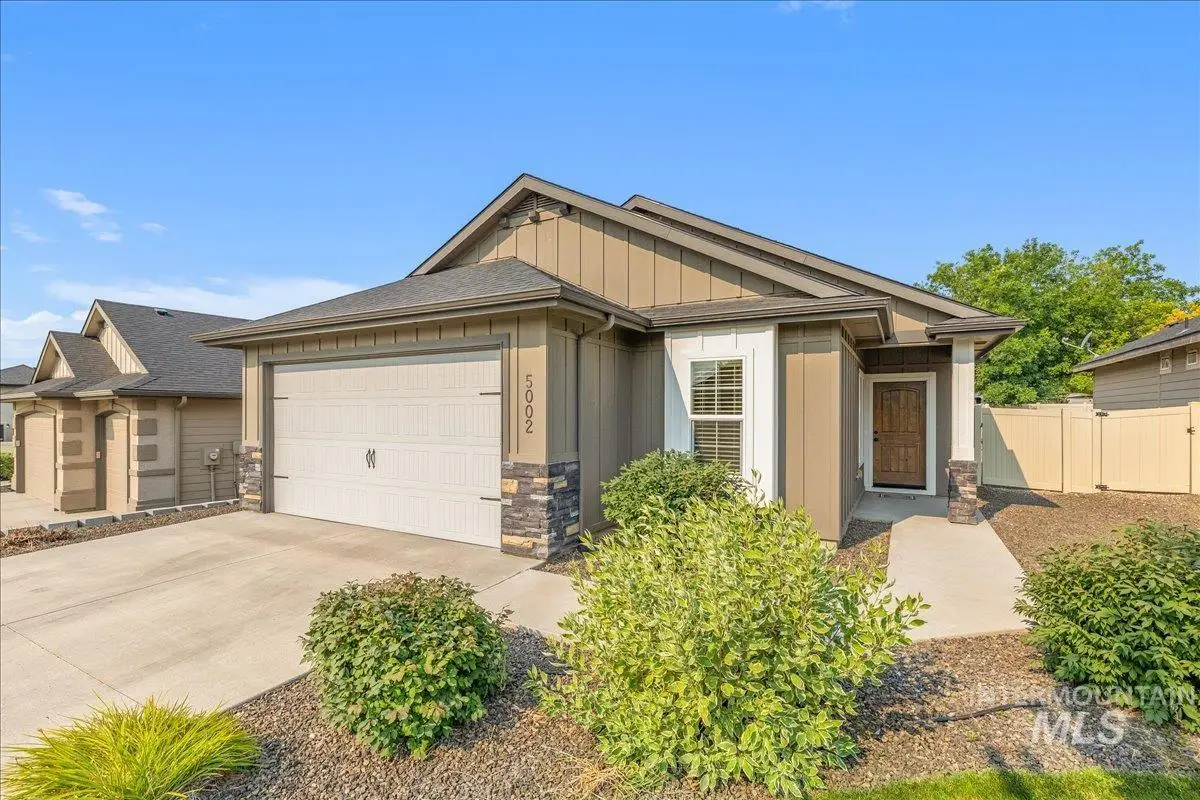 5002 S Lava Springs Loop, Nampa, ID 83686 - #1