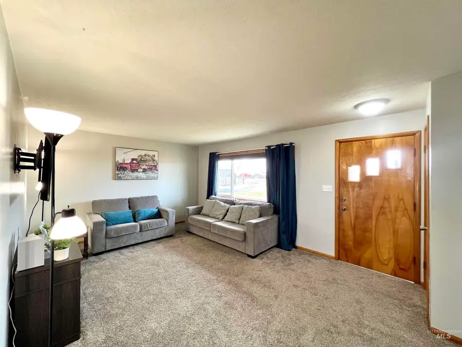 266 S 200 W, Rupert, ID 83350 - #2