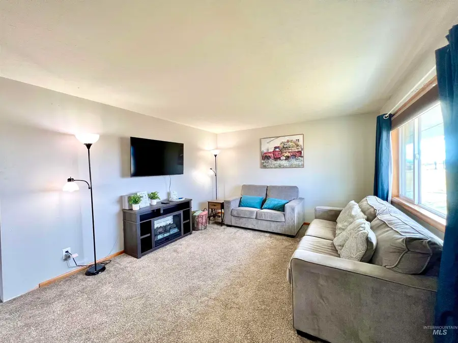 266 S 200 W, Rupert, ID 83350 - #3