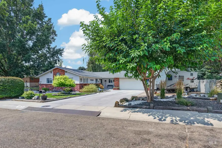 3210 Wisconsin Ave, Caldwell, ID 83605 - #3