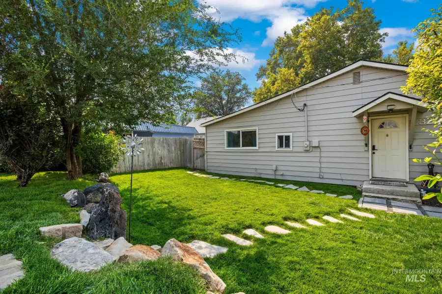 321 W Boise St., Kuna, ID 83634 - #2