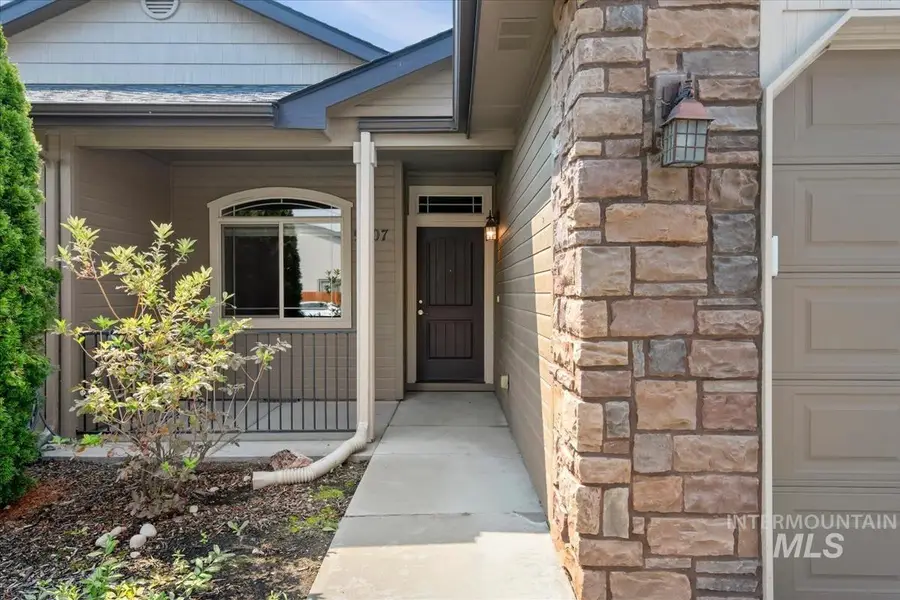 9207 W Steve St, Boise, ID 83714 - #3