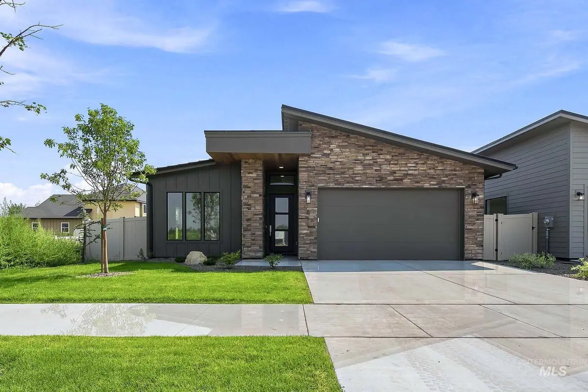 611 W Wrangler, Meridian, ID 83646 - #1