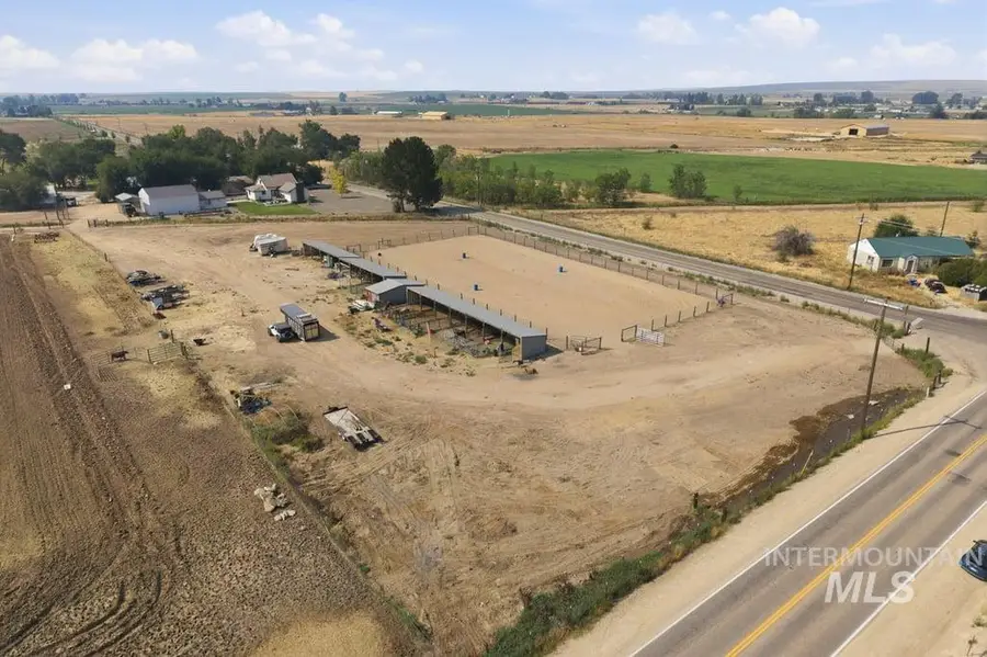 1600 S Eagle Rd, Kuna, ID 83634 - #3