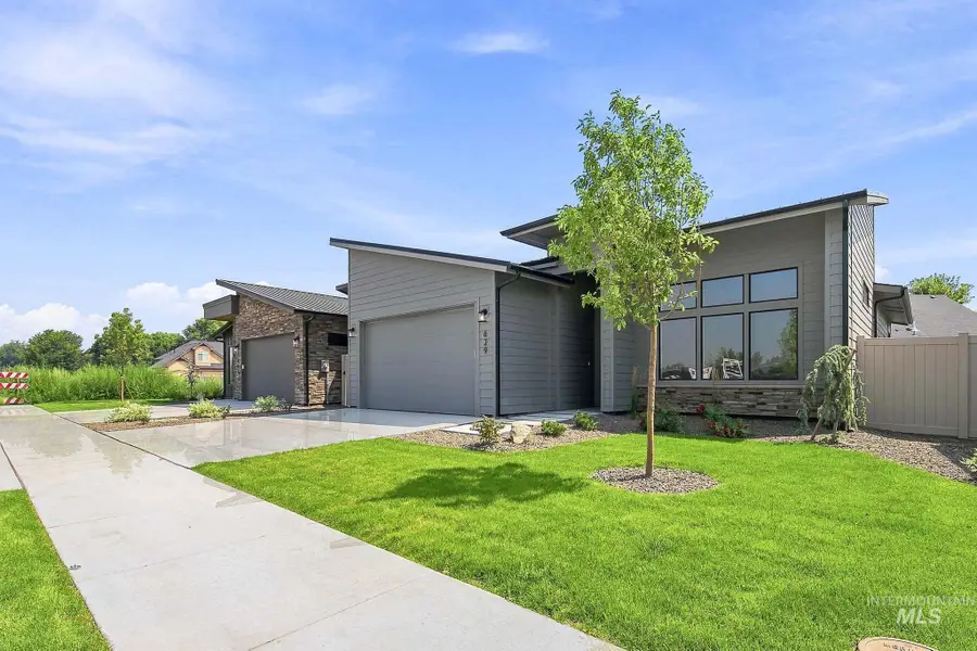 629 W Wrangler, Meridian, ID 83646 - #3