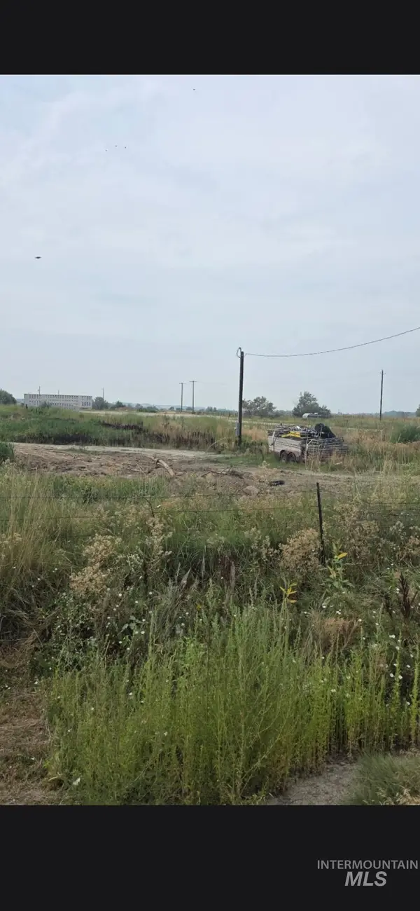 0 Notus Rd, Greenleaf, ID 83628