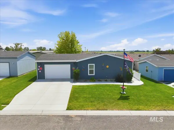 910 Moon Glo Rd #59, Buhl, ID 83316