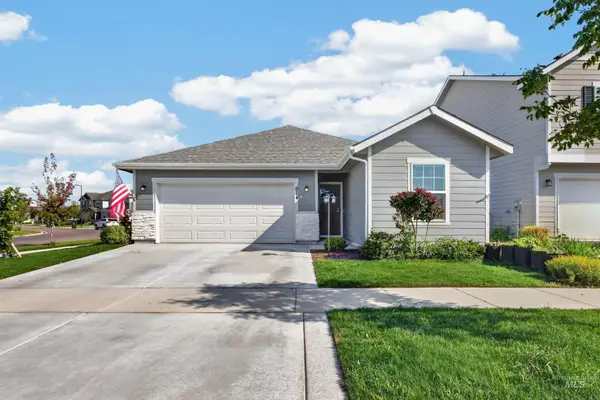 514 Learmont St, Meridian, ID 83642