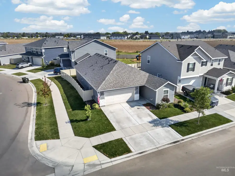 514 Learmont St, Meridian, ID 83642 - #2