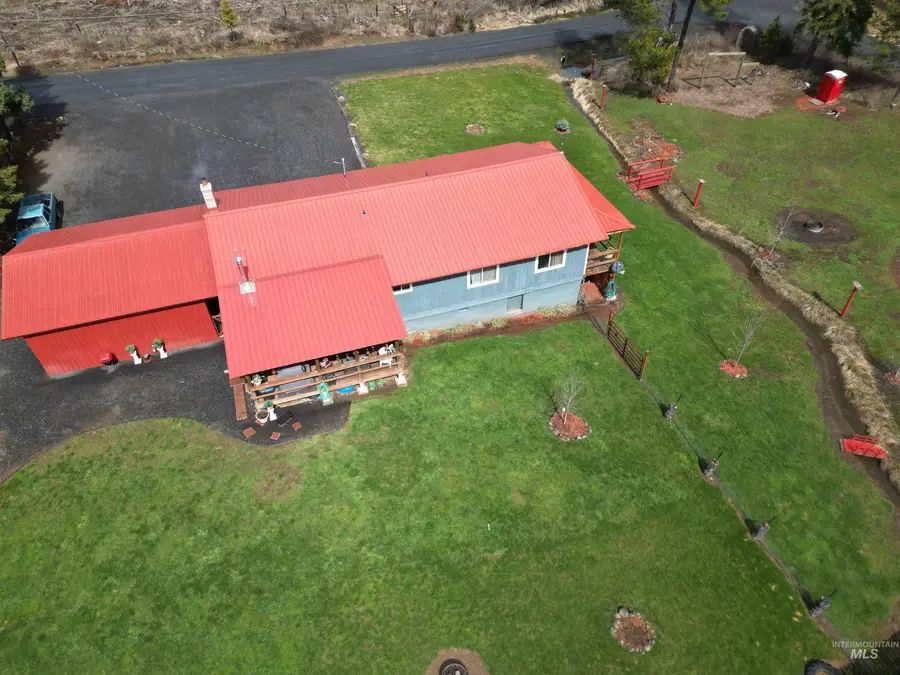 560 Pleasant Acres, Weippe, ID 83553 - #2
